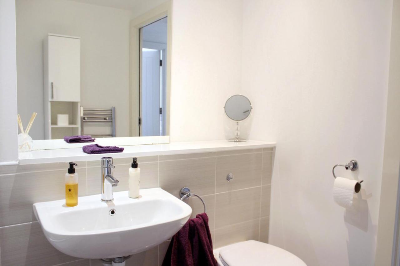 Bridgewater House - Private Room & Bathroom Near Etihad And Coop Arena Manchester Extérieur photo